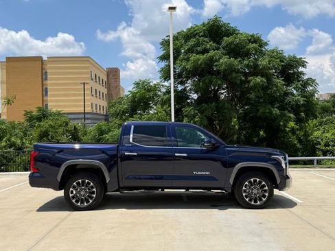 Used 2024 Toyota Tundra Limited w/ Power Package AWD/4WD image 5