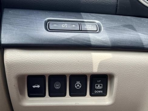 Used 2023 Nissan Maxima Platinum w/ Sport Mat Group FWD image 28