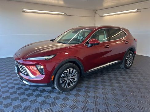 Used 2024 Buick Envision Preferred image 37