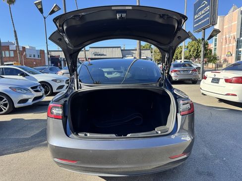 Used 2021 Tesla Model 3 Long Range image 8