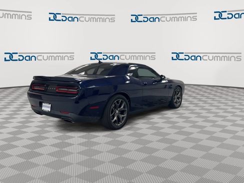 Used 2015 Dodge Challenger R/T Plus RWD image 8