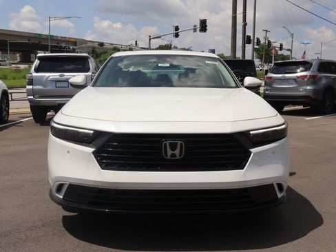 New 2026 Honda Accord EX-L image 2
