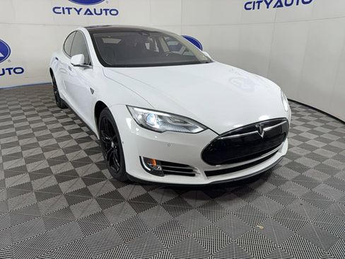 Used 2014 Tesla Model S 85 image 1
