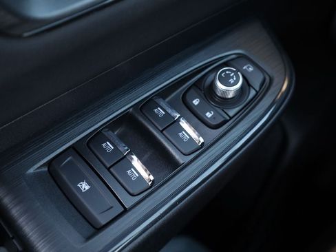 New 2026 Subaru Outback Touring AWD/4WD image 17