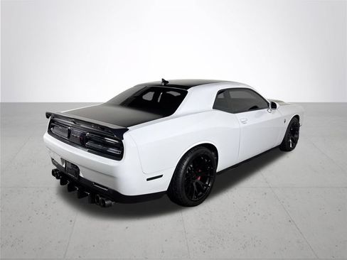 Used 2022 Dodge Challenger SRT Hellcat Redeye RWD image 6