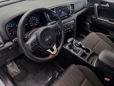 Used 2019 Kia Sportage LX FWD image 7