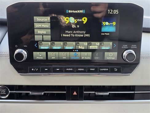 Used 2024 Mitsubishi Outlander SEL image 13