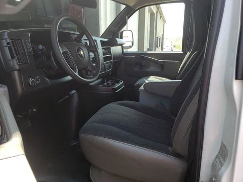 Used 2020 Chevrolet Express 2500 w/ Driver Convenience Package RWD image 20
