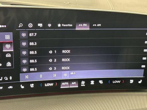 New 2025 Audi SQ5 Premium Plus image 17