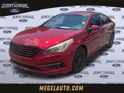 Used 2015 Hyundai Sonata SE w/ Option Group 09