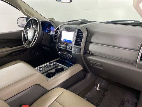 Used 2020 Ford Expedition Max XLT w/ Equipment Group 202A image 35