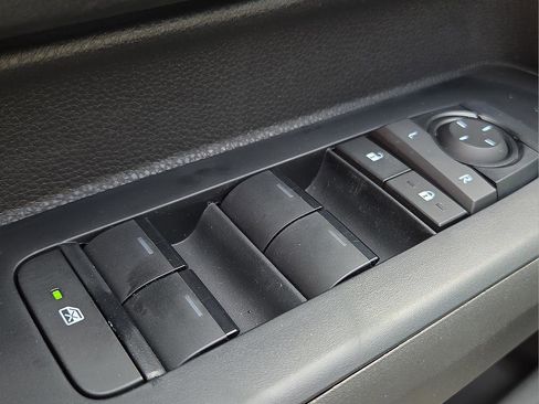 New 2026 Toyota Tacoma SR5 AWD/4WD image 18