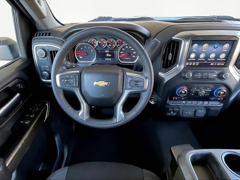 Used 2022 Chevrolet Silverado 2500 LT w/ Convenience Package image 10