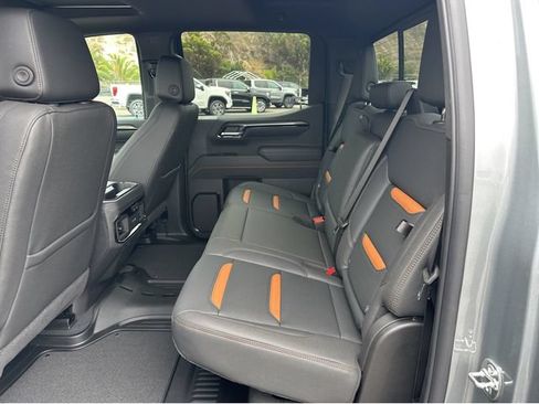 New 2026 GMC Sierra 1500 AT4 w/ AT4 Premium Package AWD/4WD image 18