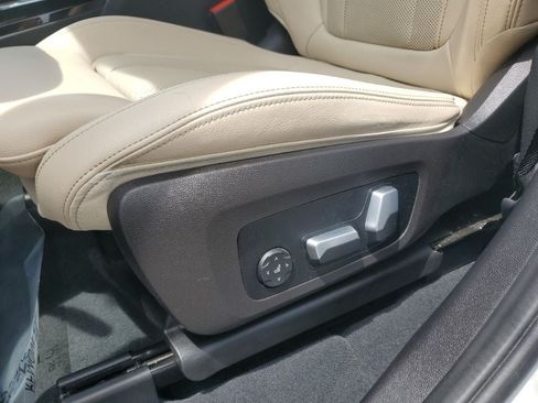 Used 2023 BMW X3 xDrive30i w/ Premium Package AWD/4WD image 19