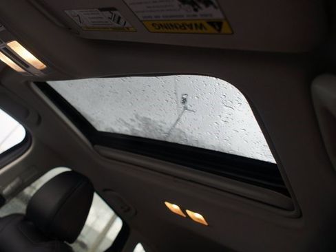 Used 2022 MAZDA CX-5 AWD 2.5 S w/ Premium Package image 6