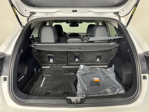 New 2026 Subaru Crosstrek 2.5i Limited w/ Crosstrek Mirror Package image 17