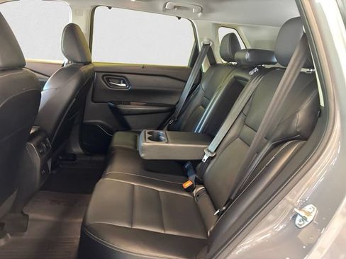 Certified 2023 Nissan Rogue SV w/ SV Premium B Package AWD/4WD image 13