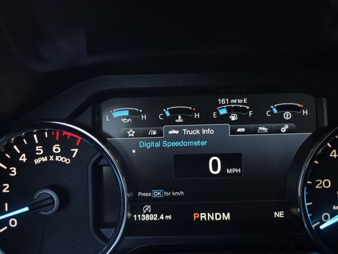 Used 2019 Ford F150 Lariat w/ Equipment Group 502A Luxury image 22