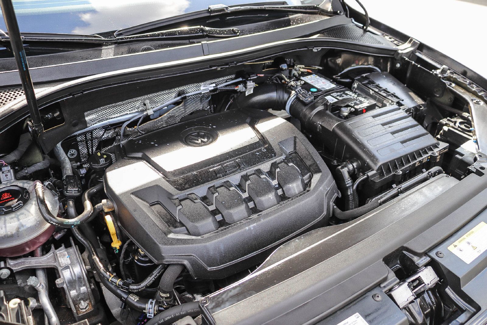 Used 2022 Volkswagen Tiguan S FWD image 28