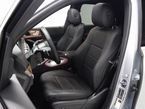 Certified 2024 Mercedes-Benz GLE 350 4MATIC w/ Winter Package image 19