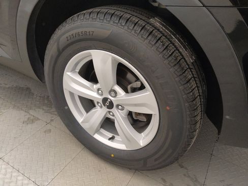 Used 2022 Kia Sorento LX image 31