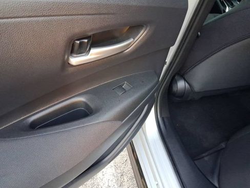 Used 2026 Toyota Corolla SE FWD image 10