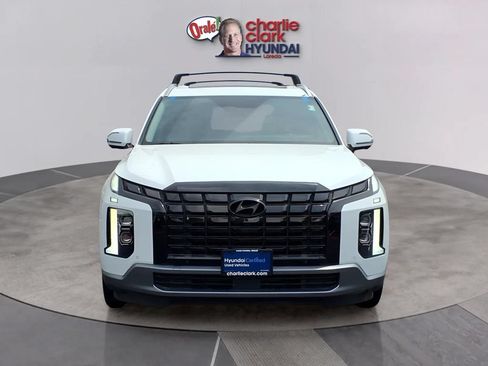 Used 2024 Hyundai Palisade Limited AWD/4WD image 8