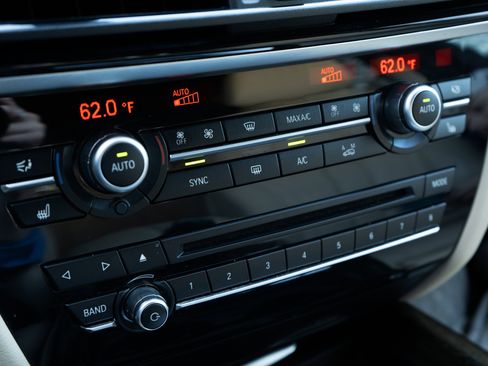 Used 2017 BMW X5 xDrive35i image 31