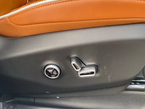 New 2026 Chrysler Pacifica Pinnacle AWD/4WD image 29