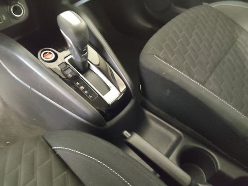 Used 2021 Nissan Kicks S FWD image 26