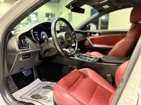 Used 2022 Kia Stinger GT-Line w/ Sun & Sound Package image 18