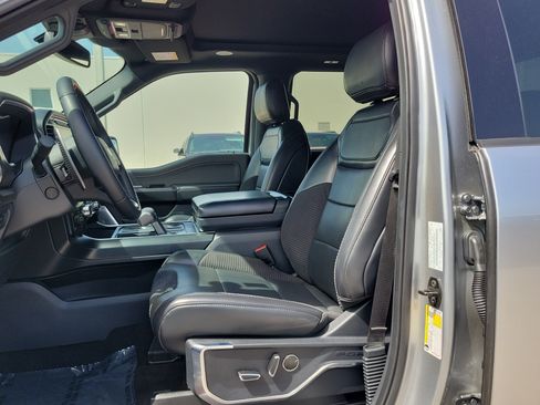 Used 2022 Ford F150 Raptor w/ Equipment Group 801A High AWD/4WD image 13