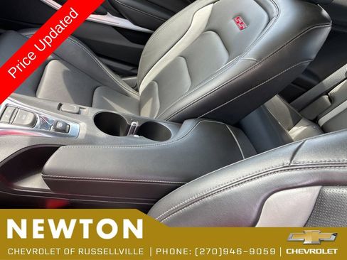 Used 2021 Chevrolet Camaro SS RWD image 19