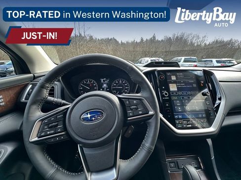 Used 2025 Subaru Ascent Touring image 13