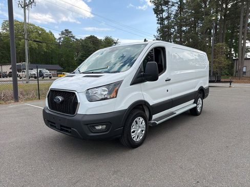 Used 2024 Ford Transit 250 Low Roof w/ Exterior Upgrade Package RWD image 3