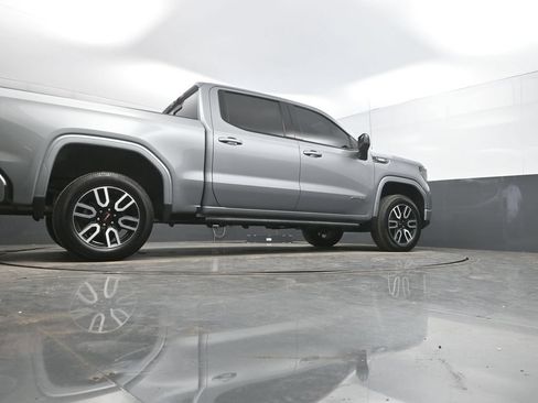 Used 2023 GMC Sierra 1500 AT4 w/ Technology Package AWD/4WD image 40