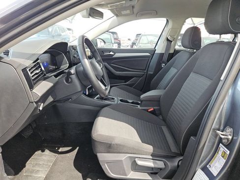 Used 2025 Volkswagen Jetta S FWD image 11