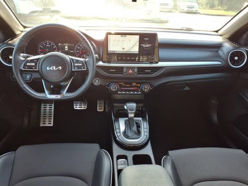 Certified 2024 Kia Forte GT-Line FWD image 9