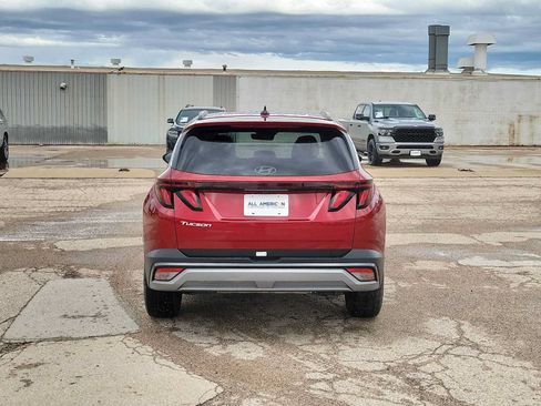 Used 2026 Hyundai Tucson SEL FWD image 7