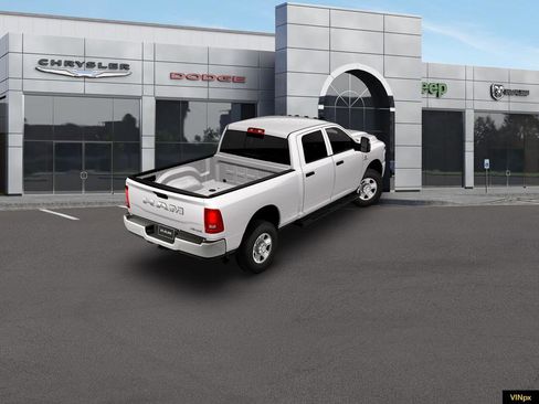 New 2026 RAM 2500 Tradesman AWD/4WD image 31