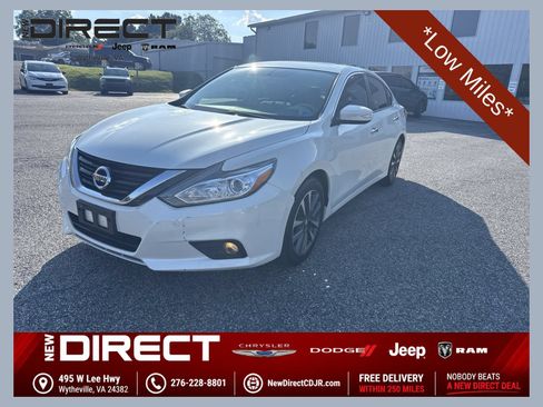 Used 2016 Nissan Altima 2.5 SL w/ Moonroof Package FWD image 1