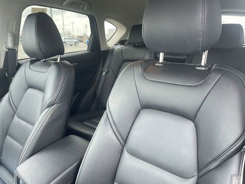 Used 2025 MAZDA CX-5 AWD 2.5 S w/ Select Package image 16