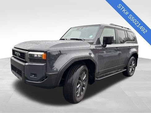 Used 2025 Toyota Land Cruiser 1958 image 3