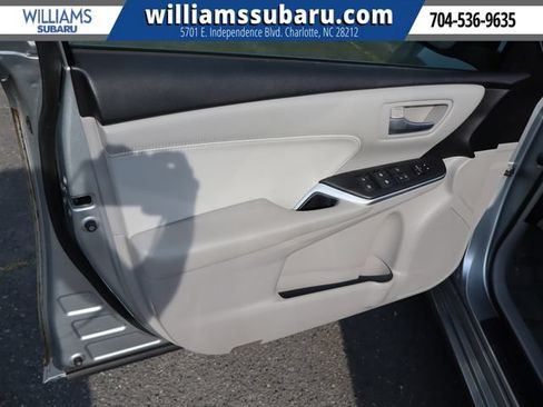 Used 2015 Toyota Camry XLE w/ Advanced Technology Package FWD image 17