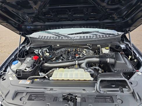 Used 2023 Ford Expedition Limited image 34