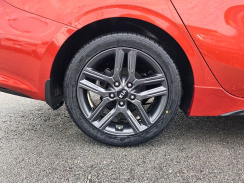 Used 2021 Kia Forte GT-Line image 17