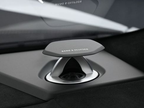 Used 2024 Lamborghini Urus Performante image 33