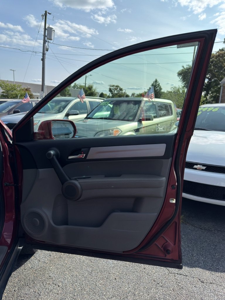Used 2011 Honda CR-V EX-L image 3