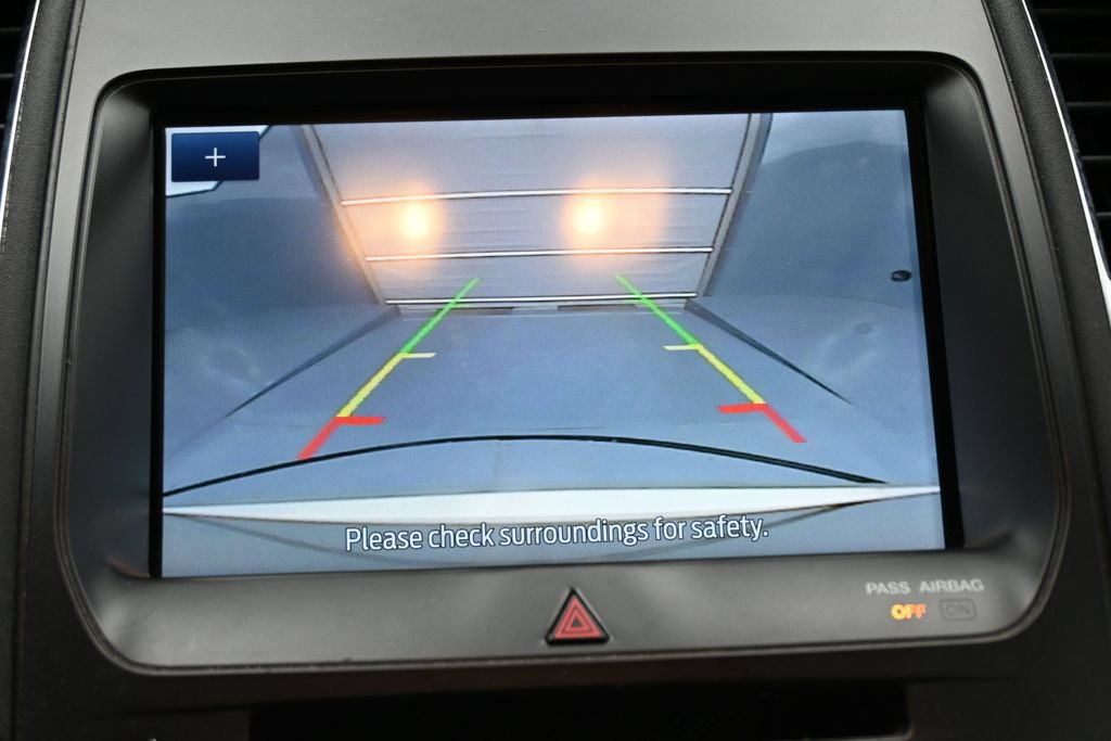 Used 2018 Ford Taurus SEL FWD image 24